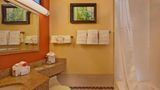 <b>Courtyard Key West Waterfront Room</b>. Images powered by <a href="https://www.leonardoworldwide.com/" title="Leonardo Worldwide" target="_blank">Leonardo</a>.