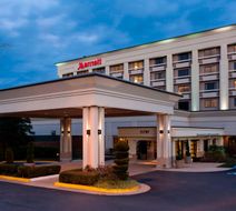 Fairfax Marriott at Fair Oaks Exterior