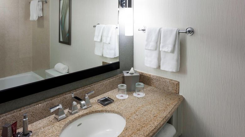 <b>Fairfax Marriott at Fair Oaks Room</b>. Images powered by <a href="https://www.leonardoworldwide.com/" title="Leonardo Worldwide" target="_blank">Leonardo</a>.