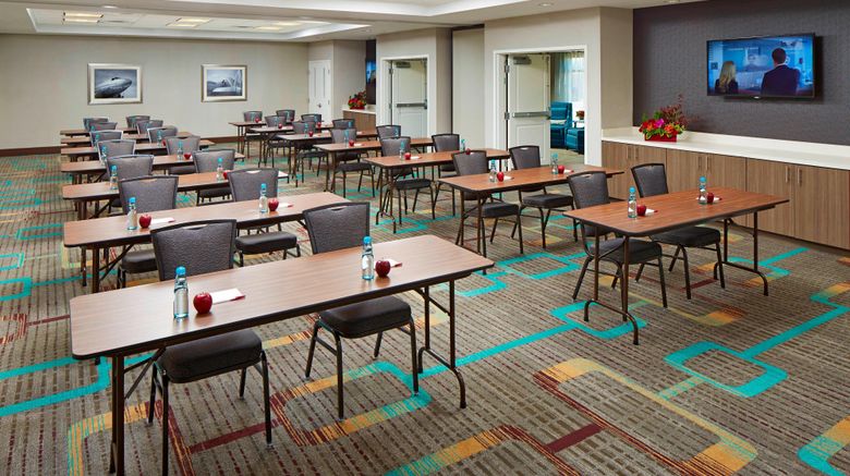 <b>Residence Inn Los Angeles Redondo Beach Meeting</b>. Images powered by <a href="https://www.leonardoworldwide.com/" title="Leonardo Worldwide" target="_blank">Leonardo</a>.