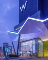 W Chengdu