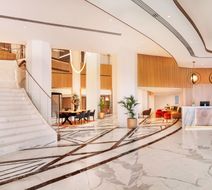 Sheraton Abu Dhabi Hotel & Resort Lobby