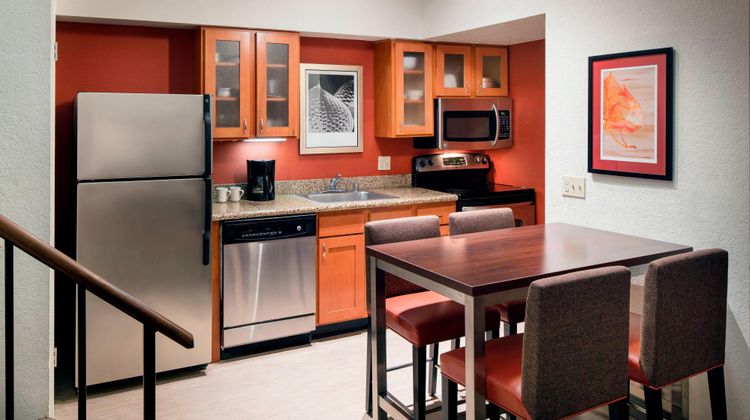Residence Inn LA/Torrance/Redondo Beach Room