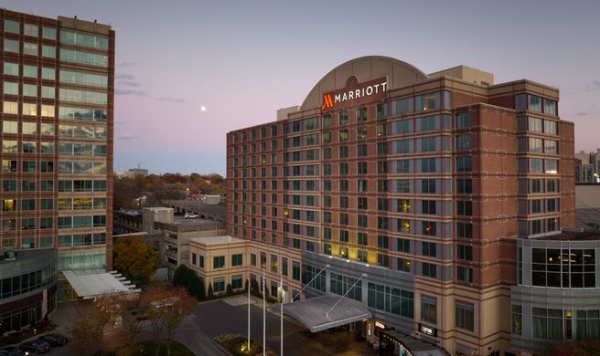 Nashville Marriott-Vanderbilt University Exterior
