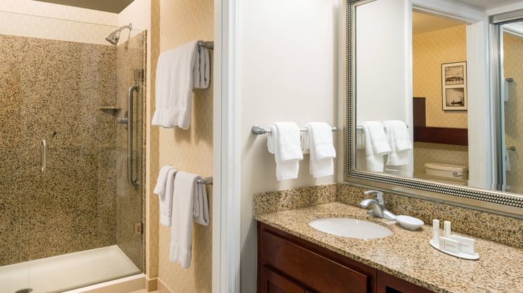 Residence Inn Long Beach Downtown Room