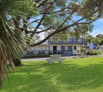 Great Ocean Road Inn Exterior