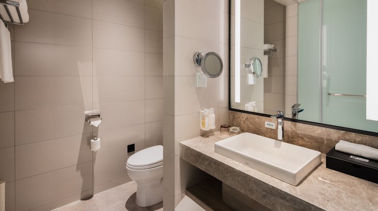 <b>Holiday Inn Resort Mengding Mountain Room</b>. Images powered by <a href="https://www.leonardoworldwide.com/" title="Leonardo Worldwide" target="_blank">Leonardo</a>.