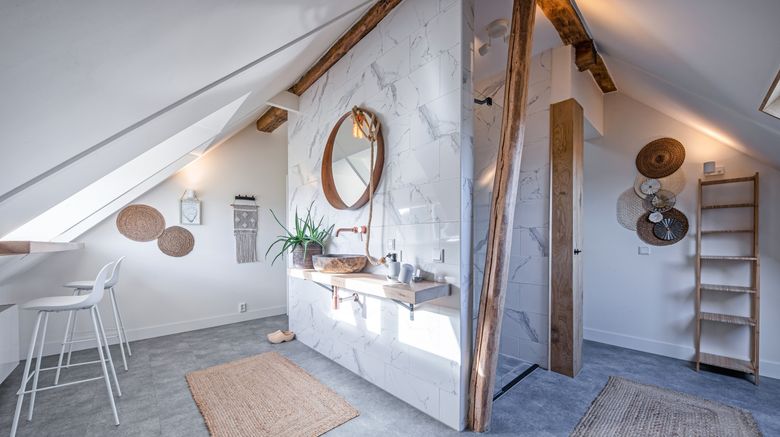 <b>Op Oost Boutique Hotel Room</b>. Images powered by <a href="https://www.leonardoworldwide.com/" title="Leonardo Worldwide" target="_blank">Leonardo</a>.