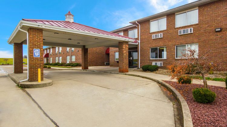 Red Roof Inn Lawrenceburg Exterior