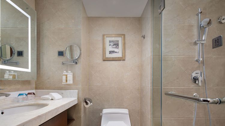Holiday Inn Century City-WestTower Room
