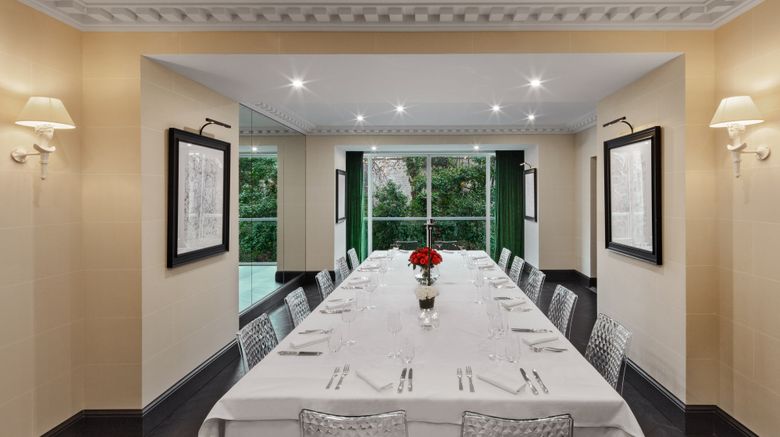 <b>Hotel de Berri, Luxury Collection Hotel Meeting</b>. Images powered by <a href=https://www.travelagewest.com/Hotels/Paris/