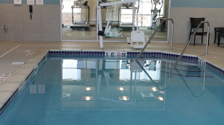 Holiday Inn Express & Suites Hudson I-94 Pool