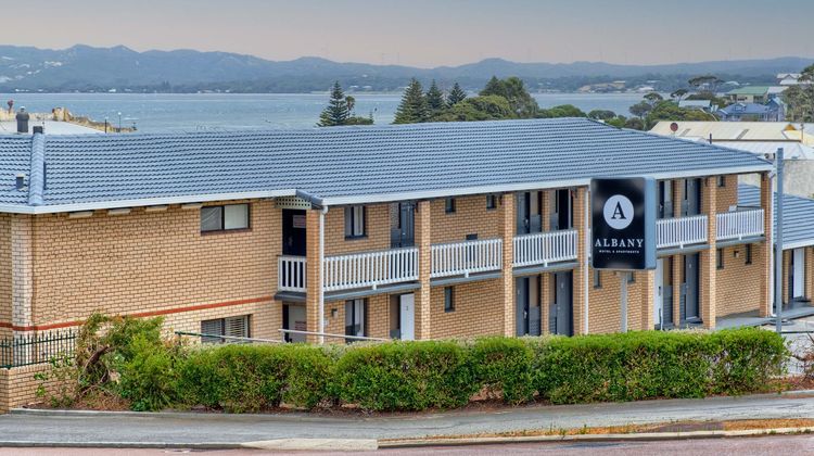 Albany Motel & Apartments Exterior