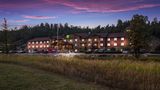 Holiday Inn Express Hotel & Suites Exterior