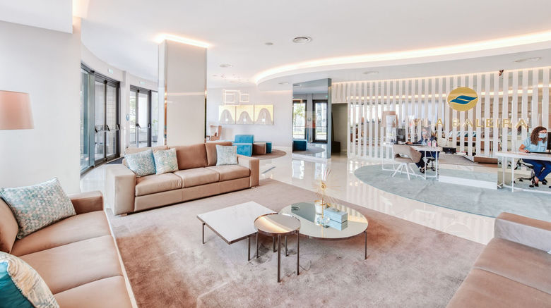 <b>Vila Baleira Funchal Lobby</b>. Images powered by <a href="https://www.leonardoworldwide.com/" title="Leonardo Worldwide" target="_blank">Leonardo</a>.