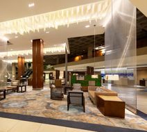 The Westin Kansas City at Crown Center Lobby