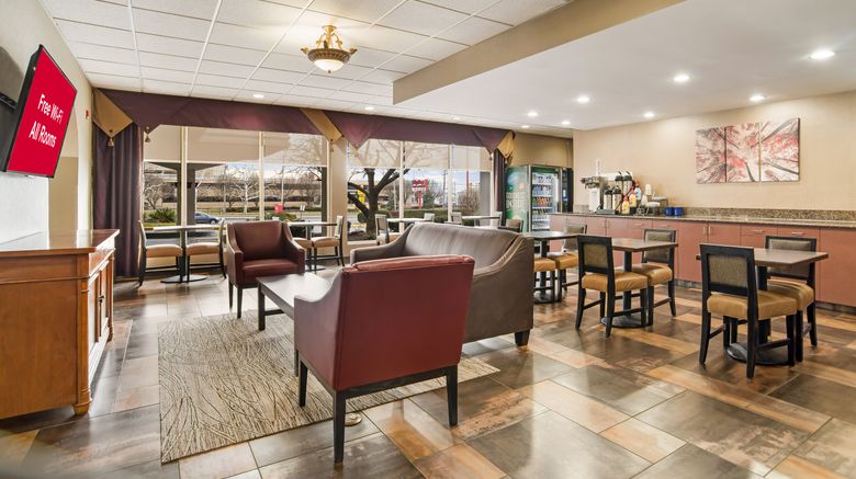<b>Red Roof Inn Baltimore South-Glen Burnie Lobby</b>. Images powered by <a href="https://www.leonardoworldwide.com/" title="Leonardo Worldwide" target="_blank">Leonardo</a>.