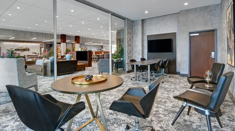 Courtyard by Marriott Hamilton Meeting
