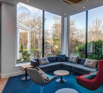 Holiday Inn Edinburgh - City West Lobby