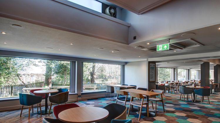 Holiday Inn Edinburgh - City West Restaurant