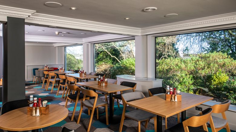 <b>Holiday Inn Edinburgh - City West Restaurant</b>. Images powered by <a href="https://www.leonardoworldwide.com/" title="Leonardo Worldwide" target="_blank">Leonardo</a>.