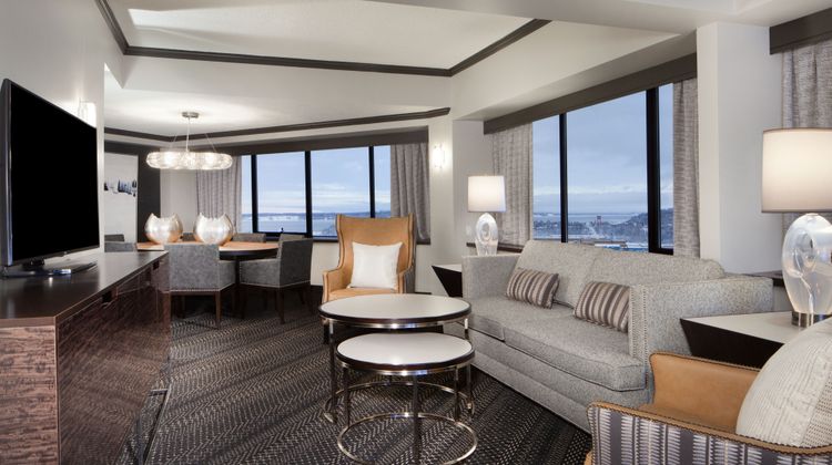 Sheraton Anchorage Hotel & Spa Room