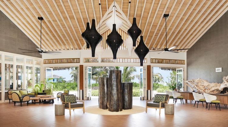 Le Meridien Maldives Resort & Spa Lobby
