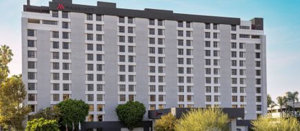 Marriott Riverside at Convention Center Exterior