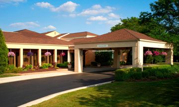 Courtyard by Marriott Detroit Dearborn