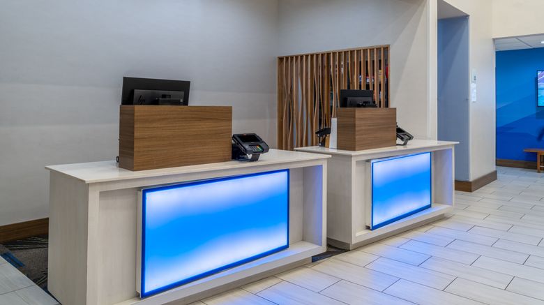 <b>Holiday Inn Express & Suites Dallas East Lobby</b>. Images powered by <a href="https://www.leonardoworldwide.com/" title="Leonardo Worldwide" target="_blank">Leonardo</a>.