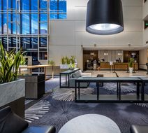 Crowne Plaza Canberra Lobby
