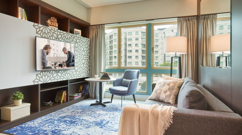 <b>Somerset Bencoolen Room</b>. Images powered by <a href="https://www.leonardoworldwide.com/" title="Leonardo Worldwide" target="_blank">Leonardo</a>.
