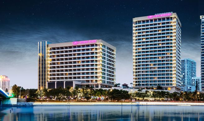 Crowne Plaza Sanya City Center Exterior