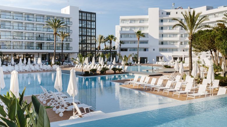 <b>AluaSoul Ibiza Hotel Pool</b>. Images powered by <a href="https://www.leonardoworldwide.com/" title="Leonardo Worldwide" target="_blank">Leonardo</a>.