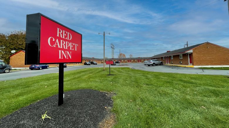 Red Carpet Inn Exterior. Images powered by <a href="https://www.leonardoworldwide.com" target="_blank" rel="noopener">Leonardo</a>.