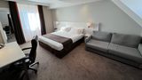 <b>Holiday Inn Paris - Auteuil Room</b>. Images powered by <a href="https://www.leonardoworldwide.com/" title="Leonardo Worldwide" target="_blank">Leonardo</a>.