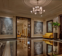 The Carlyle, A Rosewood Hotel Lobby