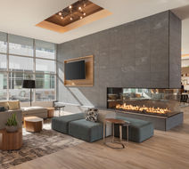 Staybridge Stes Rochester-St Marys Area Lobby