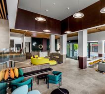 Holiday Inn Remarkables Park Exterior