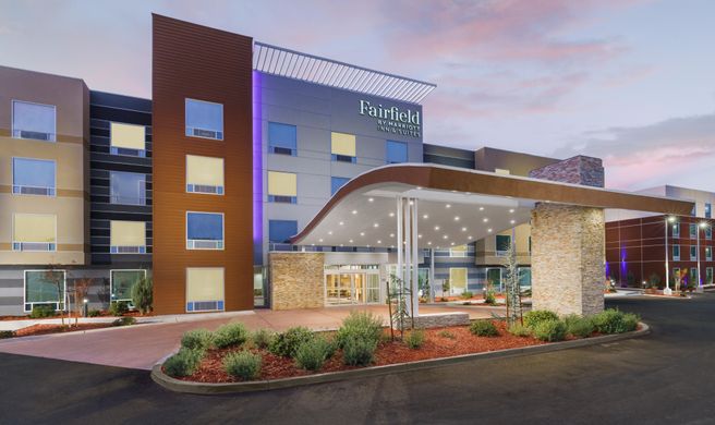 Fairfield Inn & Suites Oakhurst Yosemite Exterior