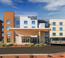 Fairfield Inn & Suites Oakhurst Yosemite Exterior