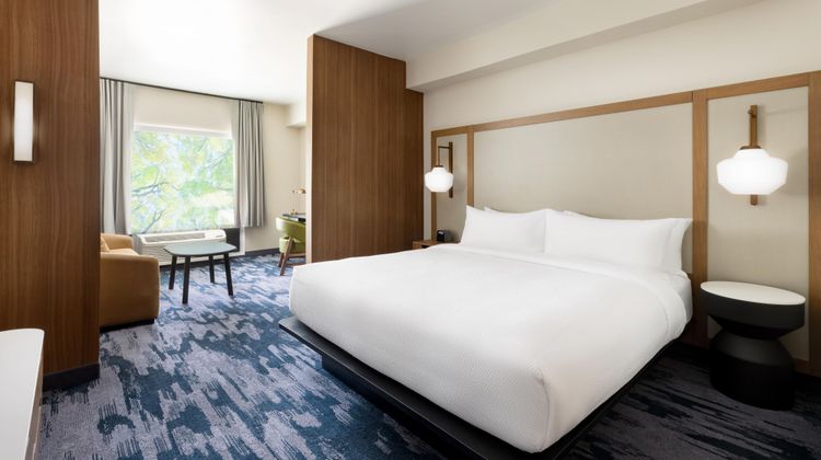 Fairfield Inn & Suites Oakhurst Yosemite Suite