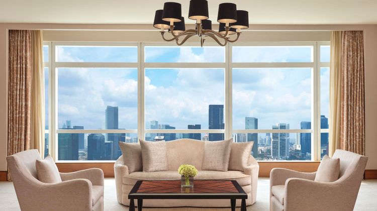The Ritz-Carlton Jakarta, Pacific Place Suite