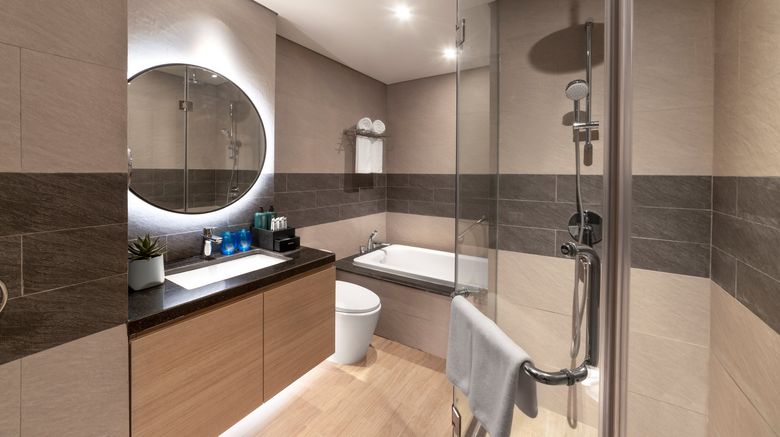 <b>Citadines Marina Halong Room</b>. Images powered by <a href="https://www.leonardoworldwide.com/" title="Leonardo Worldwide" target="_blank">Leonardo</a>.
