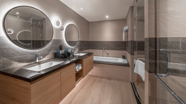 Citadines Marina Halong Room