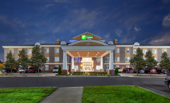 Holiday Inn Express & Suites Woodhaven