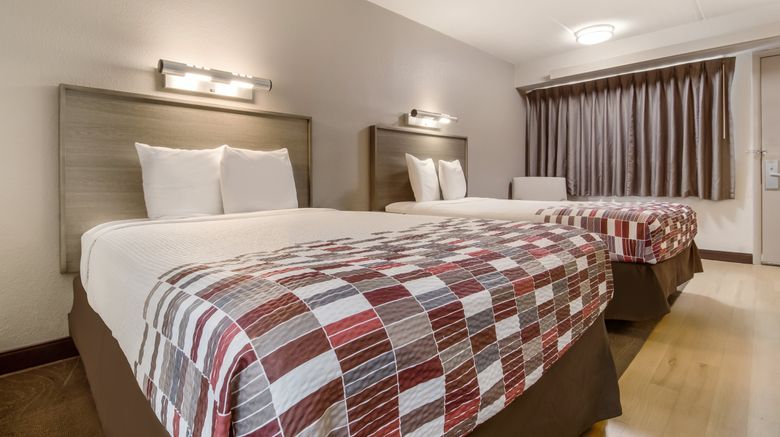 <b>Red Roof Inn Detroit - Farmington Hills Room</b>. Images powered by <a href="https://www.leonardoworldwide.com/" title="Leonardo Worldwide" target="_blank">Leonardo</a>.
