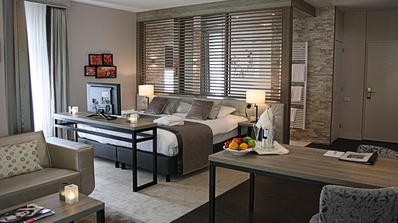 <b>Parkhotel Tjaarda Suite</b>. Images powered by <a href="https://www.leonardoworldwide.com/" title="Leonardo Worldwide" target="_blank">Leonardo</a>.