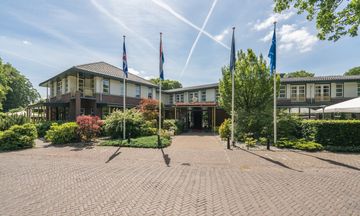 Parkhotel Tjaarda