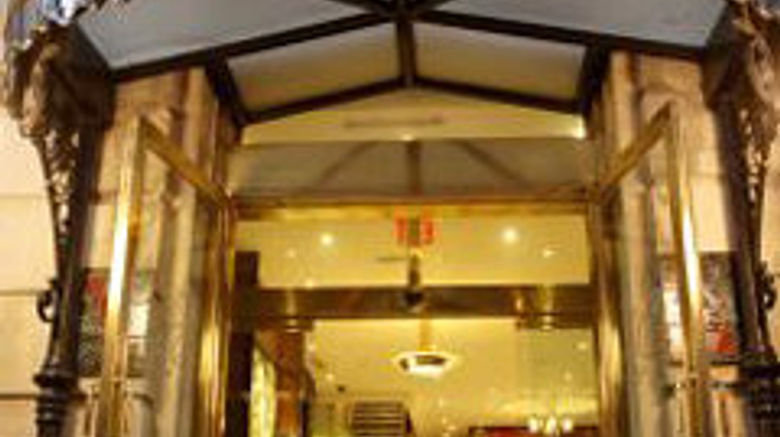 Washington Square Hotel Exterior. Images powered by <a href="https://www.leonardoworldwide.com" target="_blank" rel="noopener">Leonardo</a>.